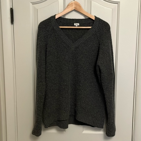 Kismet cozy grey knit sweater - Picture 1 of 2